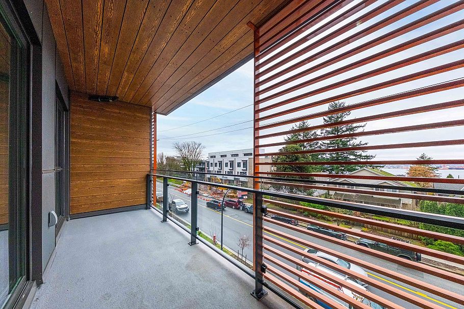 310 422 E 3rd Street North Vancouver, BC - 27