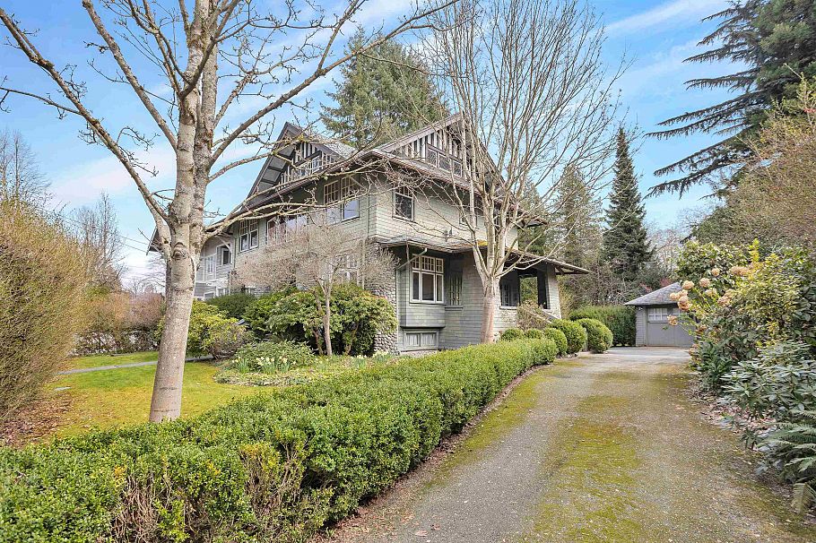 3924 Pine Crescent Vancouver, BC - 2