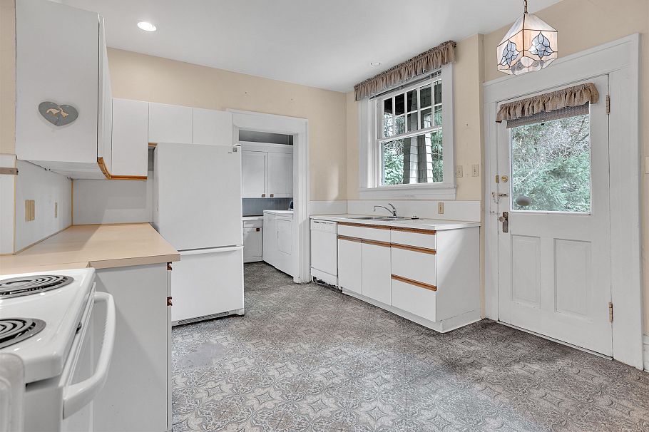 3924 Pine Crescent Vancouver, BC - 8