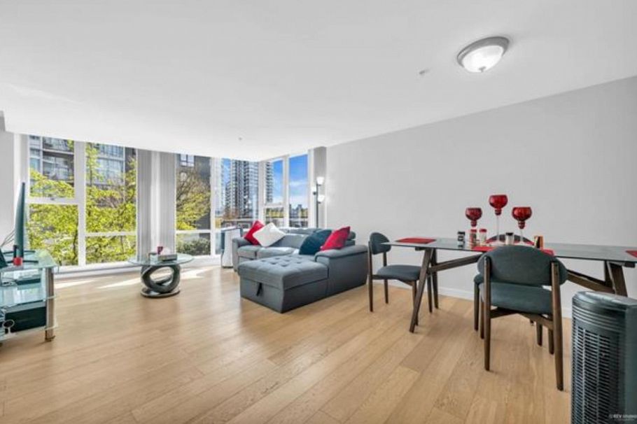 201 550 Pacific Street Vancouver, BC - 6