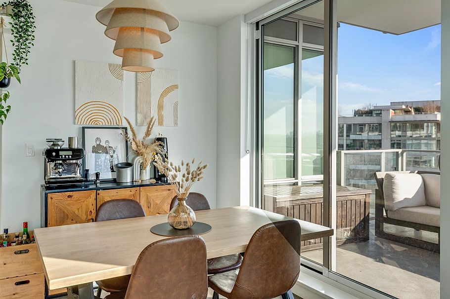 2306 1500 Fern Street North Vancouver, BC - 8