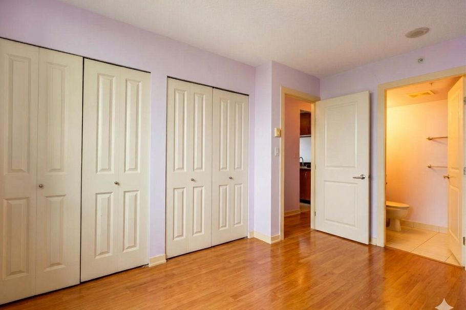 2409 3663 Crowley Drive Vancouver, BC - 12