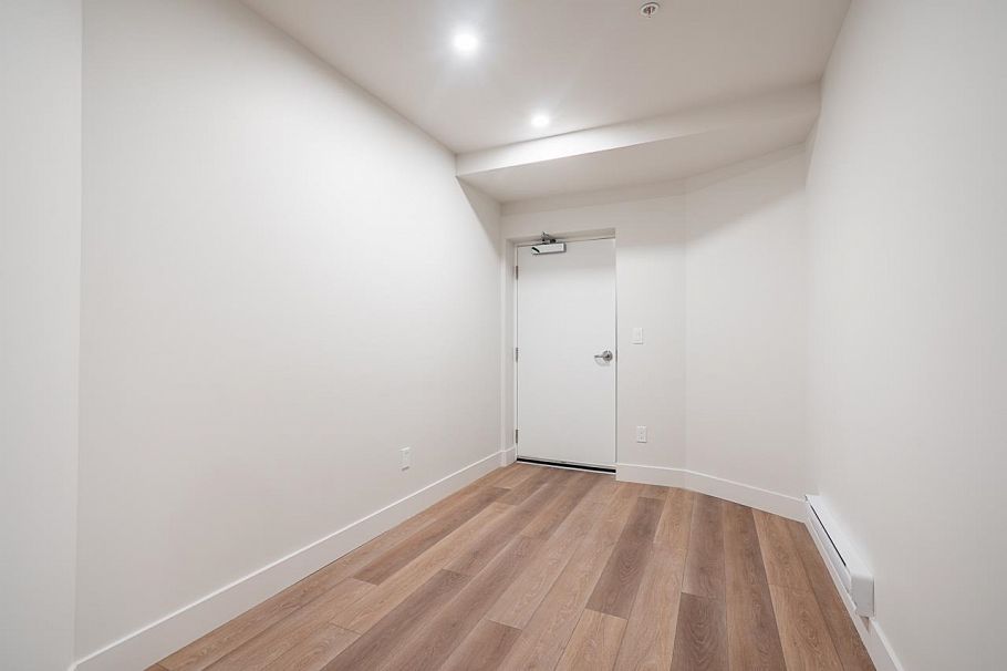 3161 Canfield Crescent North Vancouver, BC - 28