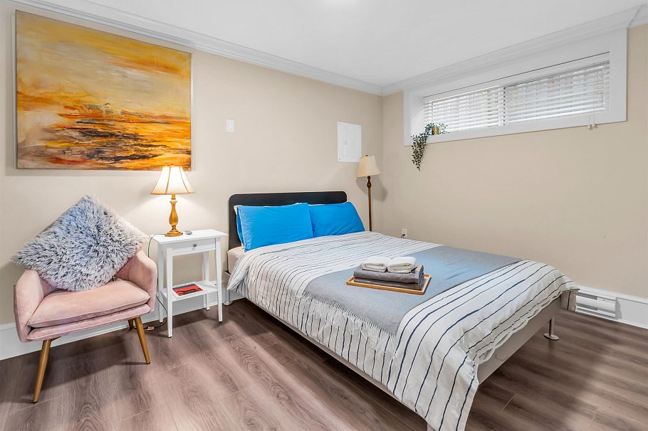 1125 Park Drive Vancouver, BC - 13