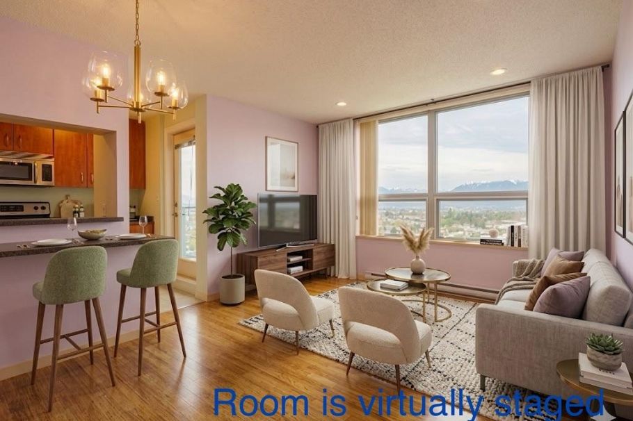 2409 3663 Crowley Drive Vancouver, BC - 4