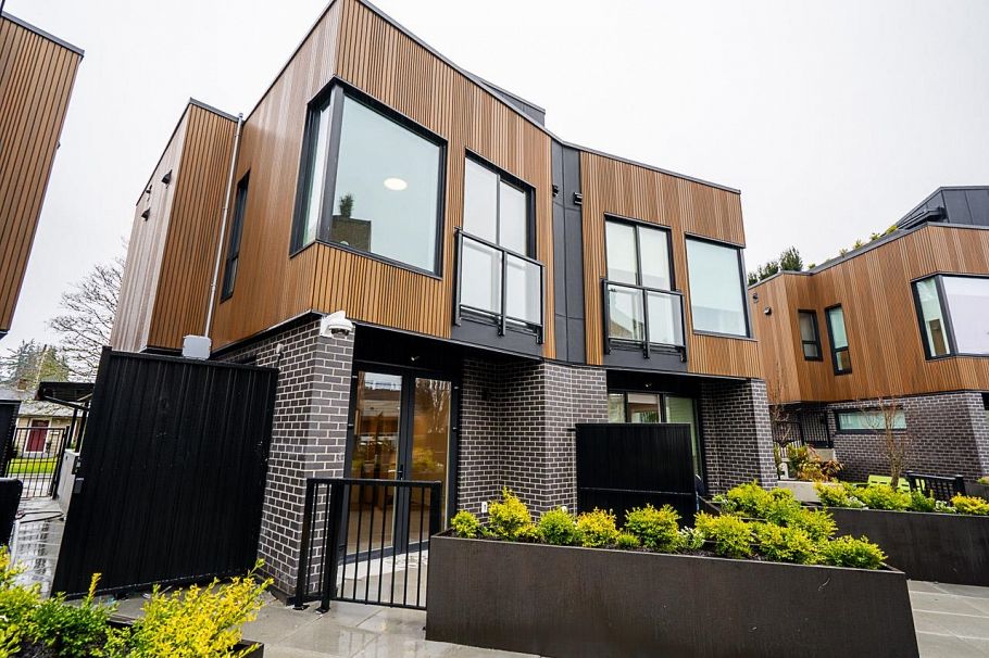 3161 Canfield Crescent North Vancouver, BC - 36