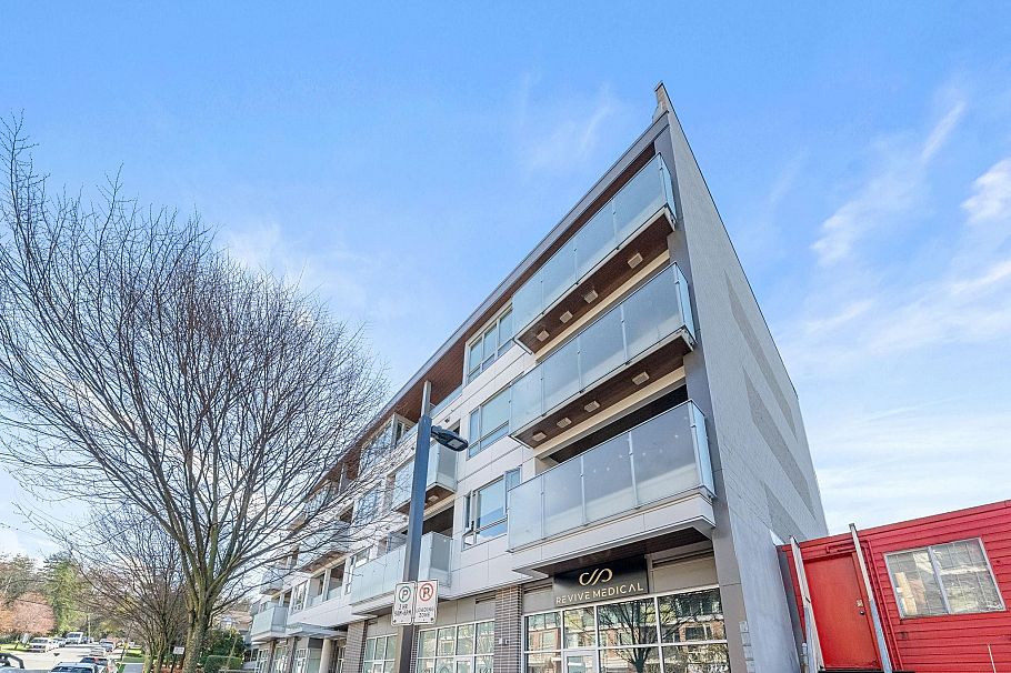 208 711 W 14th Street North Vancouver, BC - 5