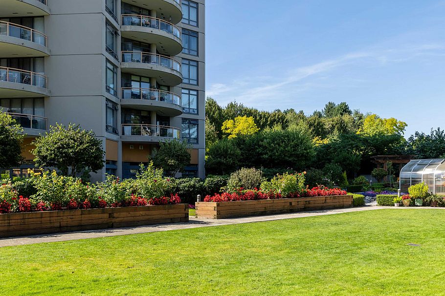 1301 4425 Halifax Street Burnaby, BC - 27