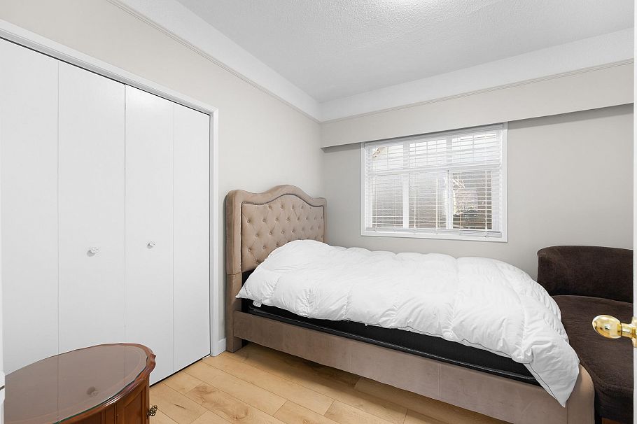 3099 W 6th Avenue Vancouver, BC - 11