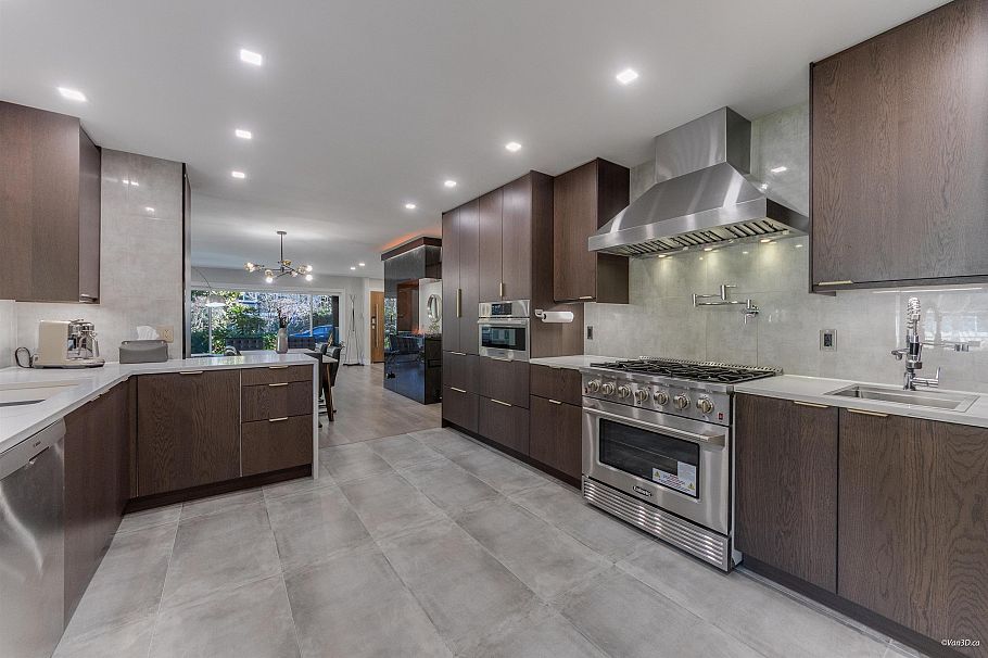 4491 Primrose Lane North Vancouver, BC - 17