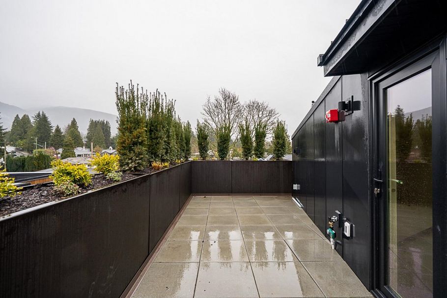 3161 Canfield Crescent North Vancouver, BC - 29