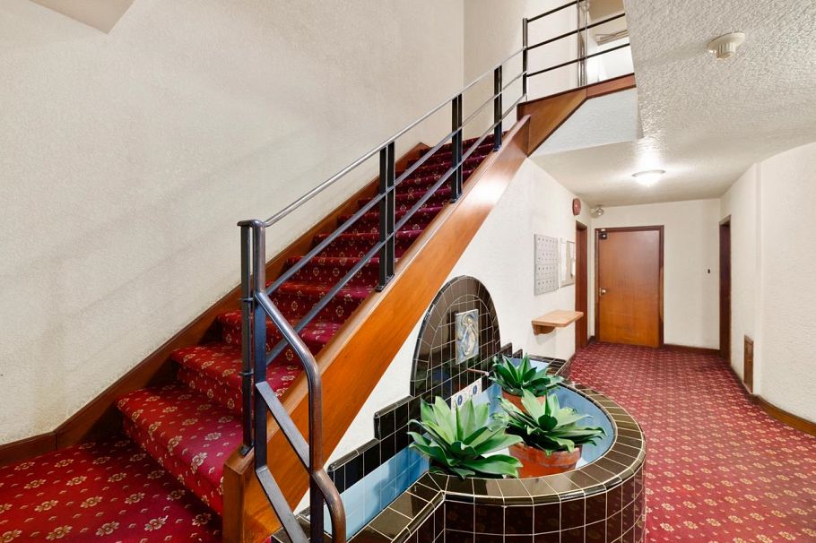 204 1565 Burnaby Street Vancouver, BC - 17