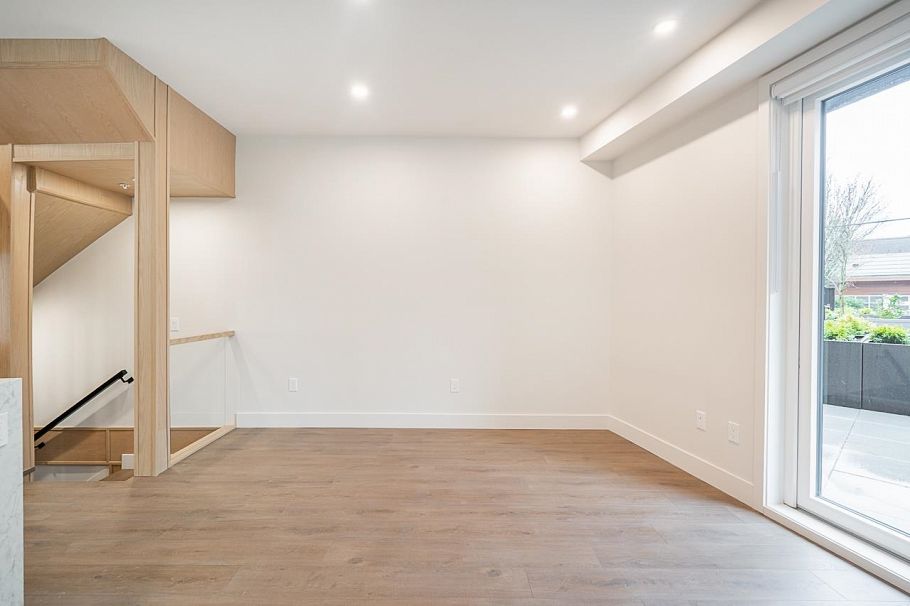 3161 Canfield Crescent North Vancouver, BC - 13