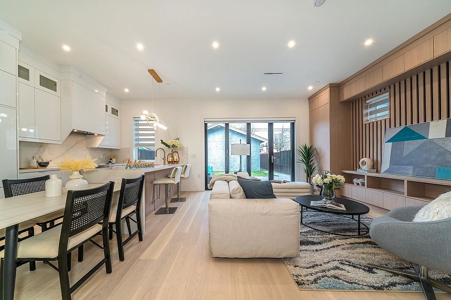 748 E 47th Avenue Vancouver, BC - 6