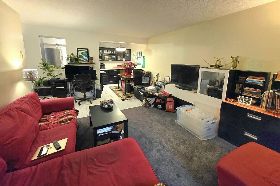 309 1435 Nelson Street Vancouver, BC - 4