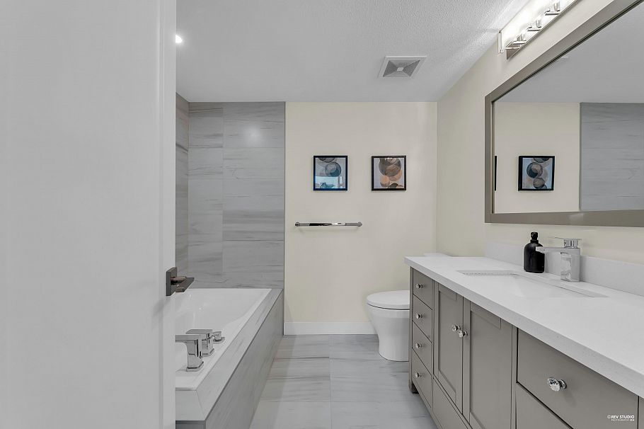 801 140 E 14 Street North Vancouver, BC - 19