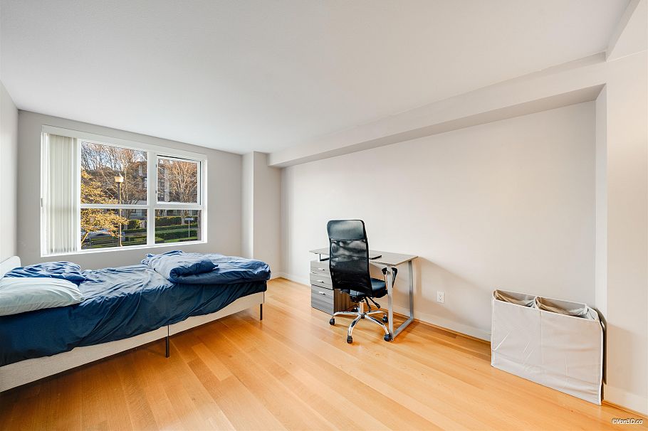 107 6015 Iona Drive Vancouver, BC - 18