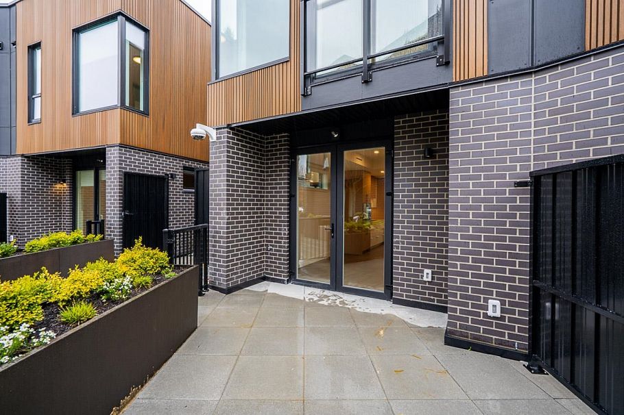 3161 Canfield Crescent North Vancouver, BC - 35