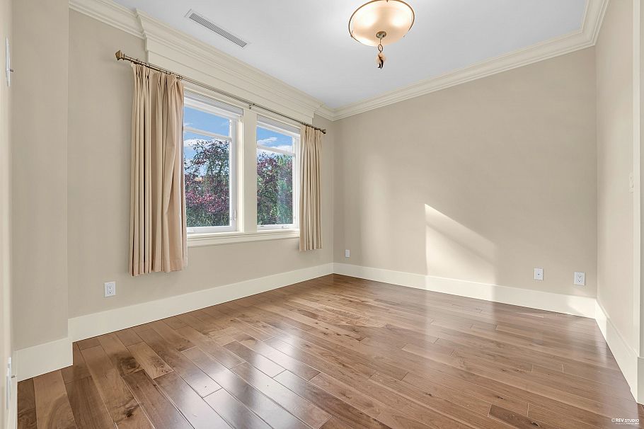 2653 Mcbain Avenue Vancouver, BC - 24