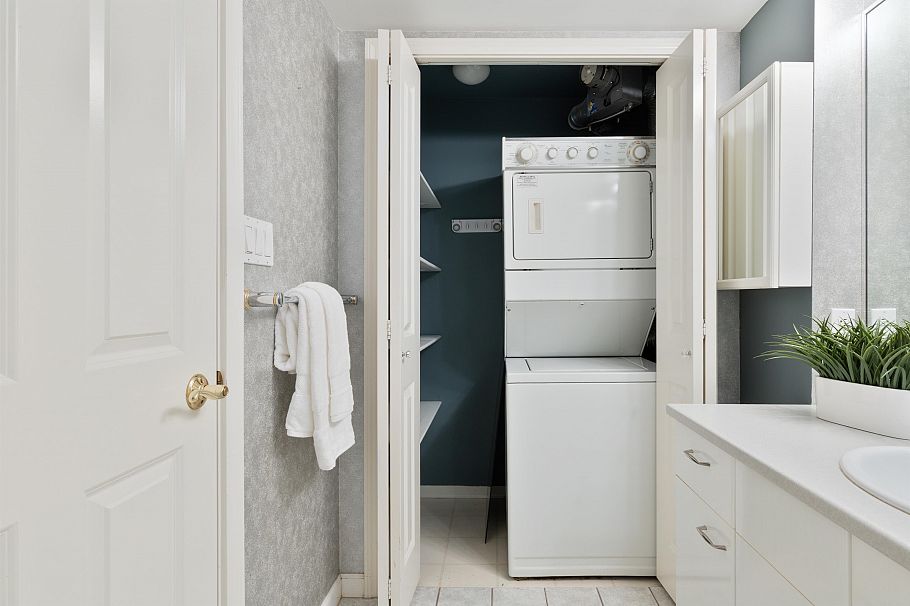 1301 4425 Halifax Street Burnaby, BC - 23