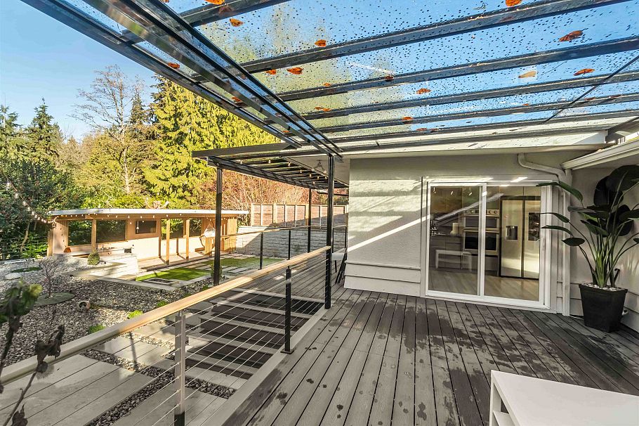 3837 Sunnycrest Drive North Vancouver, BC - 23