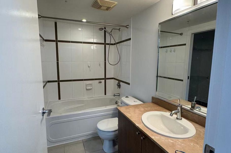 1715 610 Granville Street Vancouver, BC - 8