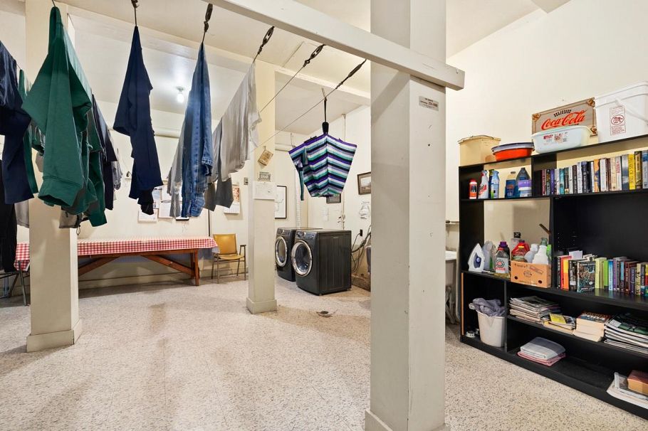 204 1565 Burnaby Street Vancouver, BC - 19