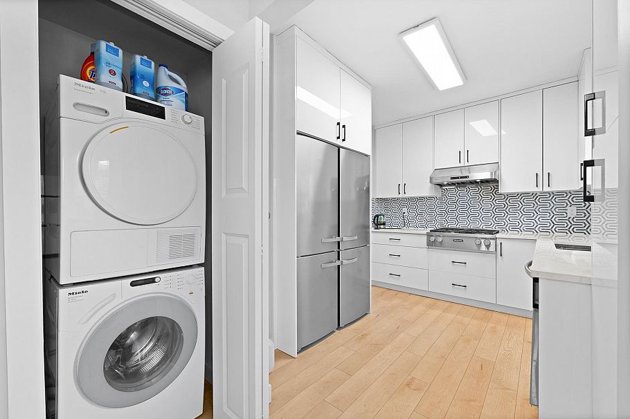 3099 W 6th Avenue Vancouver, BC - 14