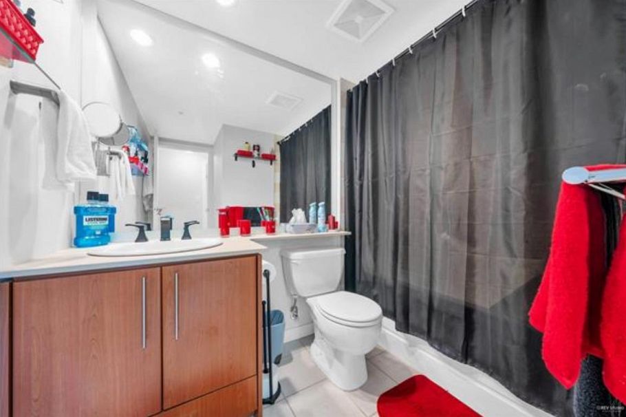 201 550 Pacific Street Vancouver, BC - 16