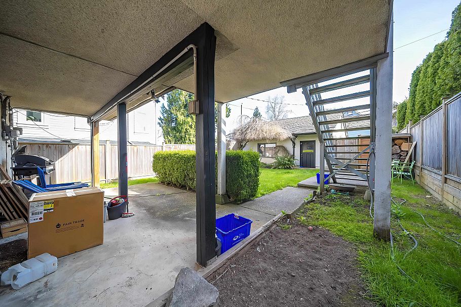 826 E 13th Avenue Vancouver, BC - 22