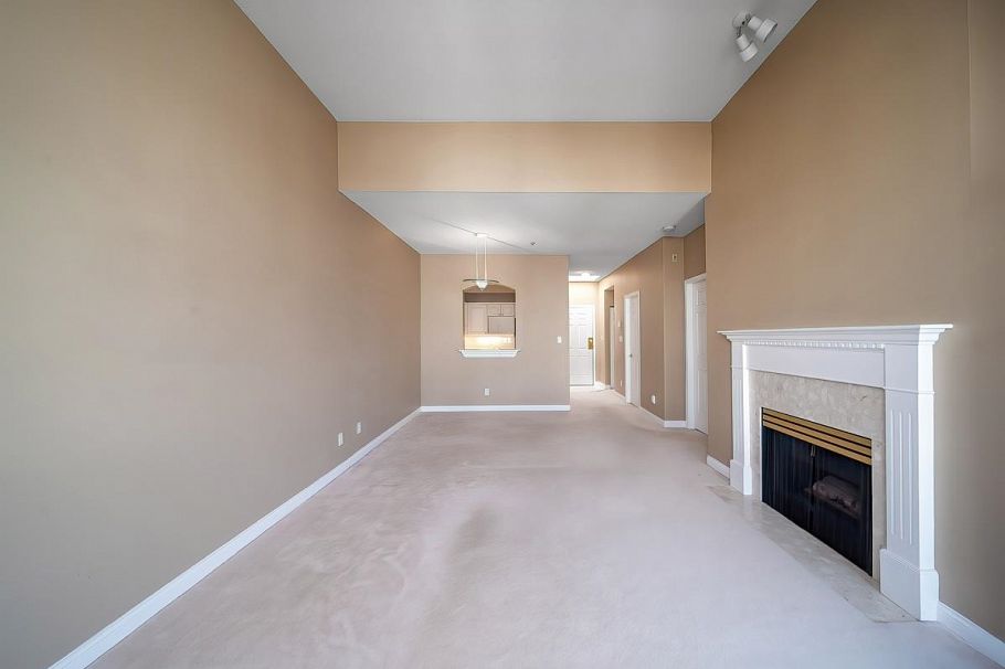 431 383 E 37th Avenue Vancouver, BC - 26