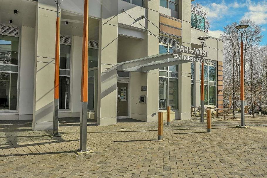 706 1632 Lions Gate Lane North Vancouver, BC - 36