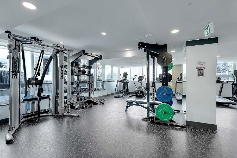 706 1632 Lions Gate Lane North Vancouver, BC - 32