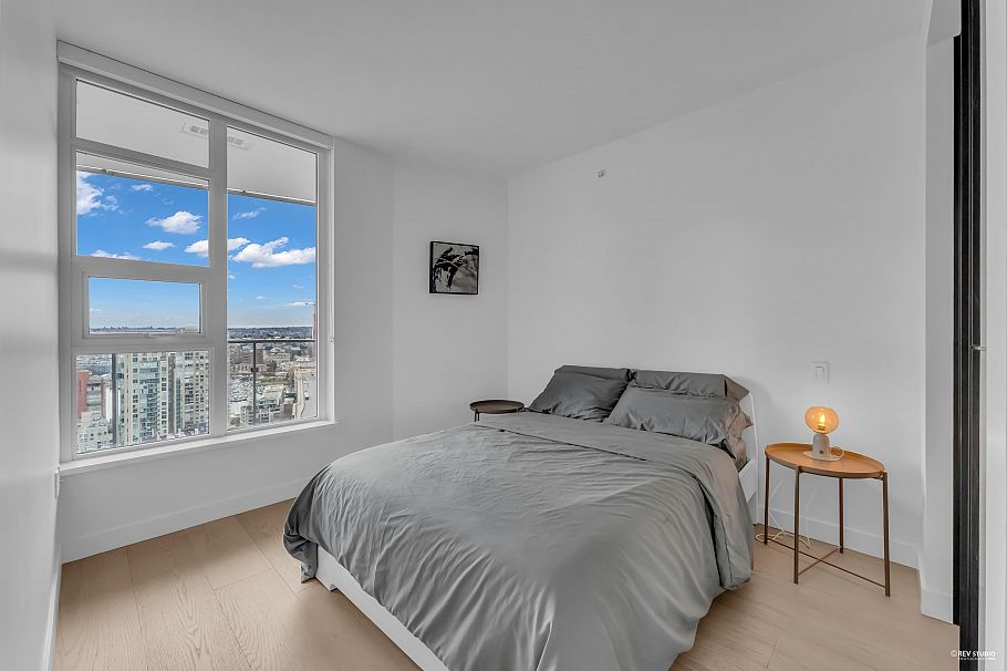 2212 1289 Hornby Street Vancouver, BC - 18