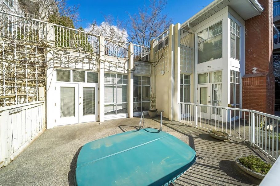 431 383 E 37th Avenue Vancouver, BC - 10