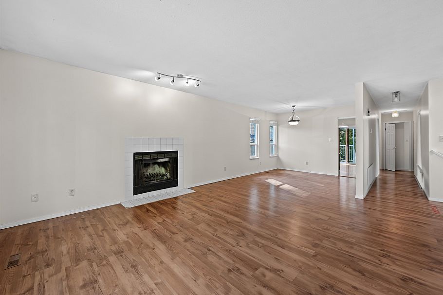 4125 Lynn Valley Road North Vancouver, BC - 12