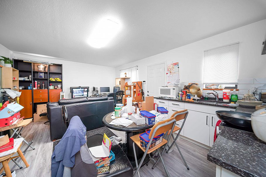 3609 Turner Street Vancouver, BC - 32
