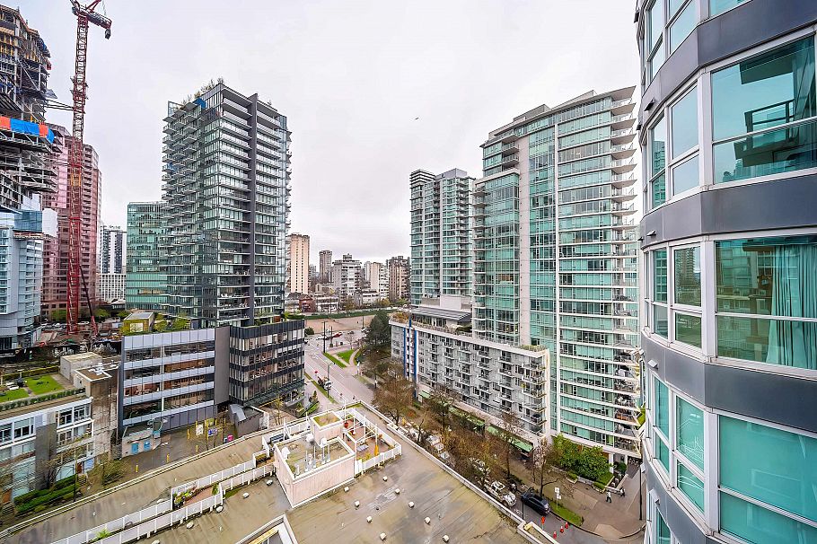 1401 560 Cardero Street Vancouver, BC - 38
