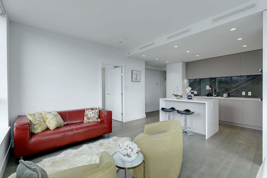 706 1632 Lions Gate Lane North Vancouver, BC - 7