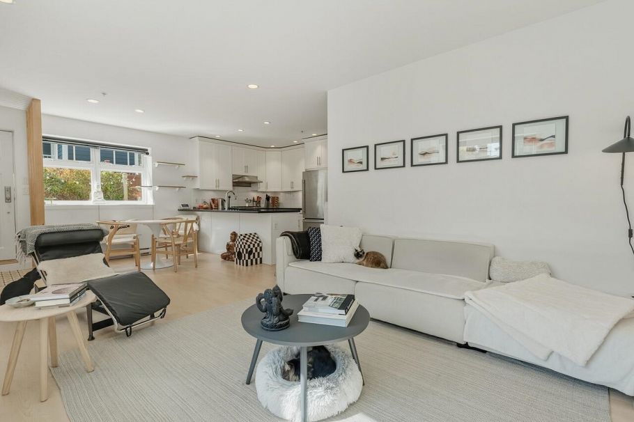 83 W 15th Avenue Vancouver, BC - 12