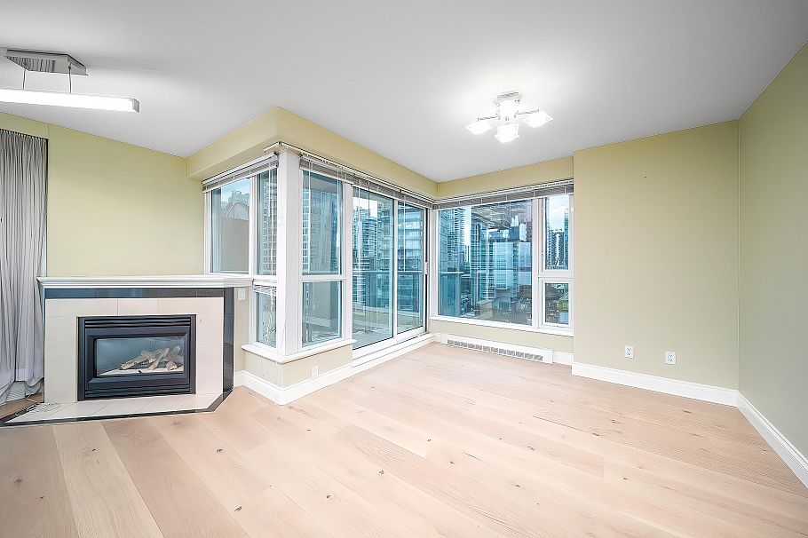 1401 560 Cardero Street Vancouver, BC - 8