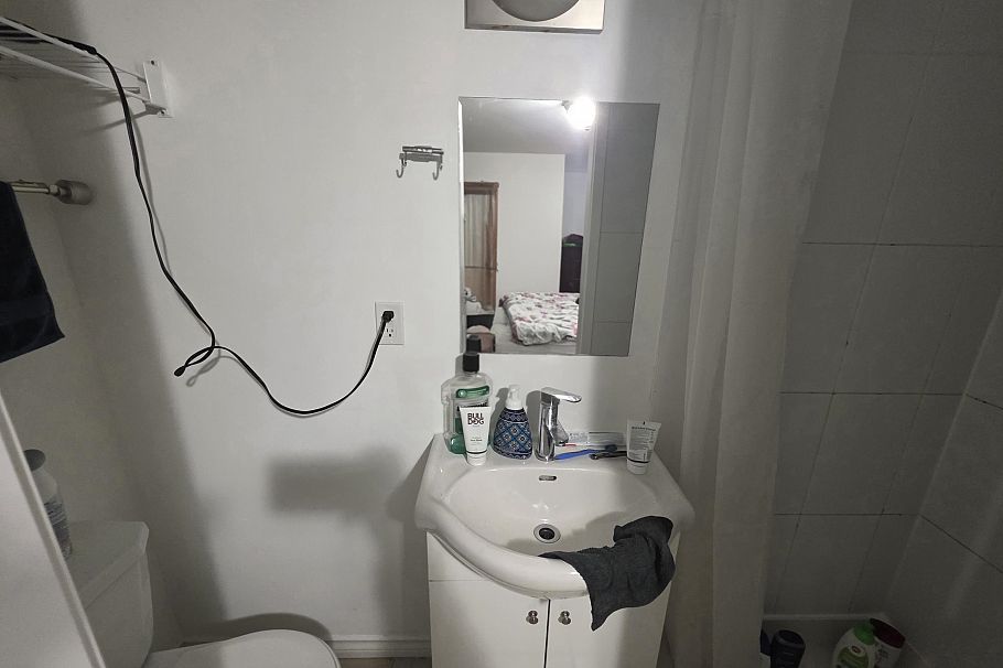 345 W 13th Avenue Vancouver, BC - 31