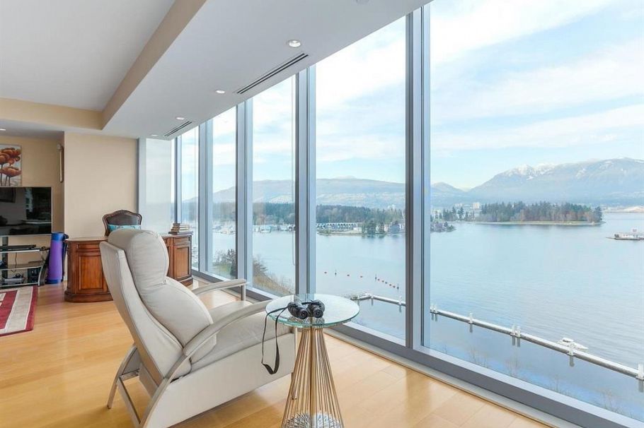 1202 1169 W Cordova Street Vancouver, BC - 1