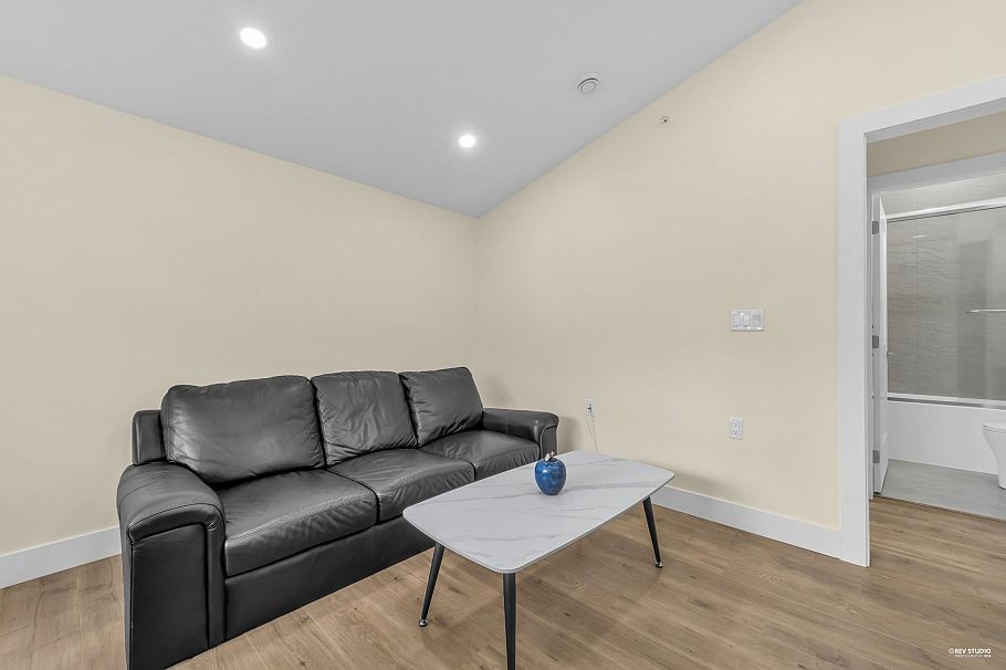 2915 Horley Street Vancouver, BC - 33