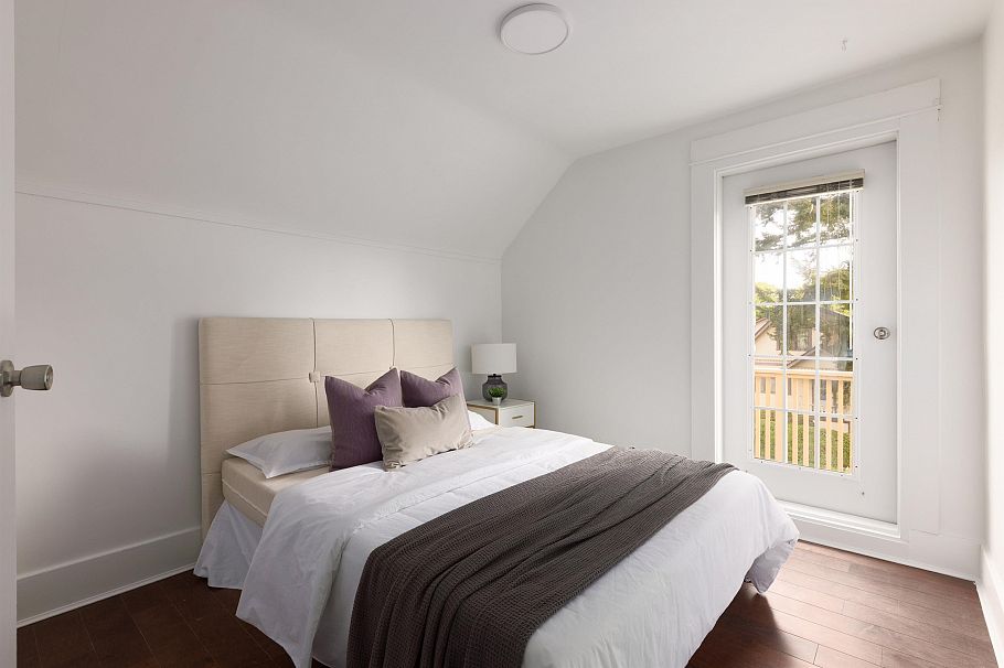 925 E 19th Avenue Vancouver, BC - 26