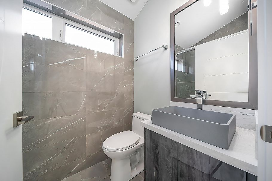 5350 Lanark Street Vancouver, BC - 25