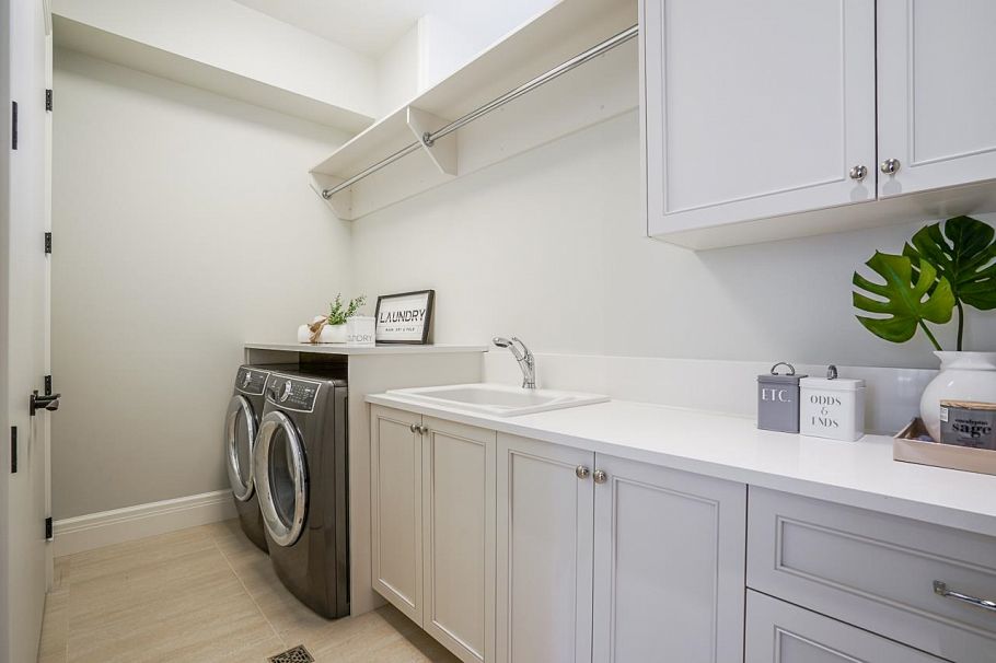 3530 W 34th Avenue Vancouver, BC - 22