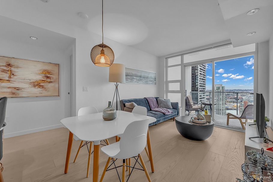 2212 1289 Hornby Street Vancouver, BC - 6