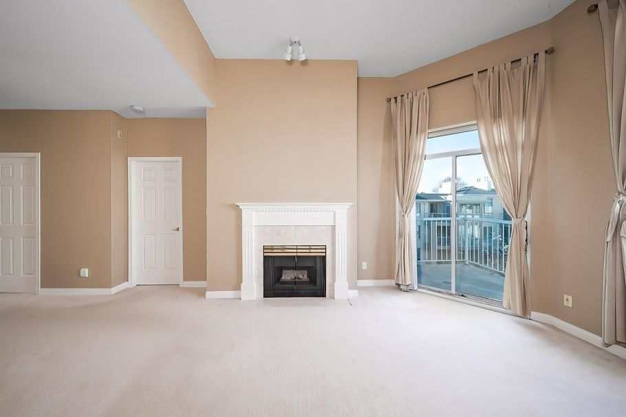 431 383 E 37th Avenue Vancouver, BC - 25