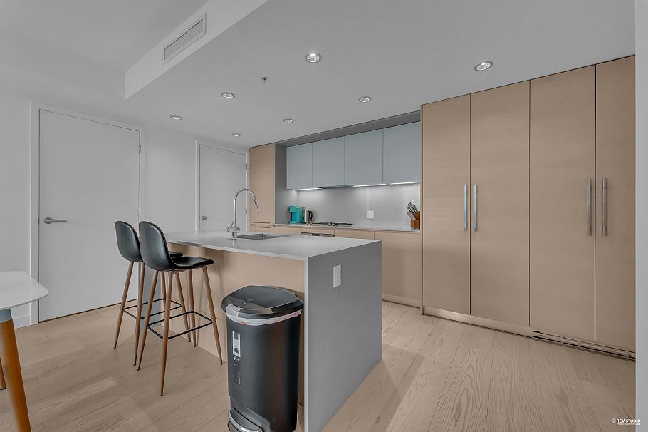 2212 1289 Hornby Street Vancouver, BC - 9